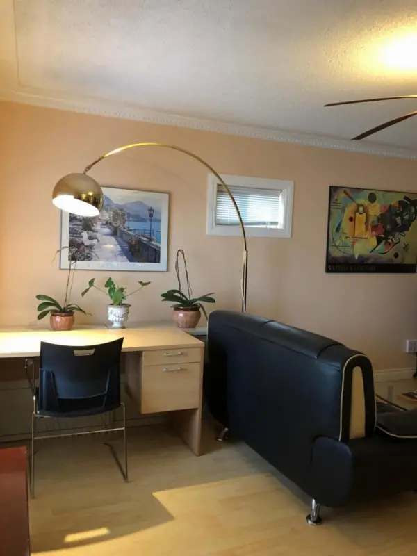 Cozy Bedrooms Guest House 8